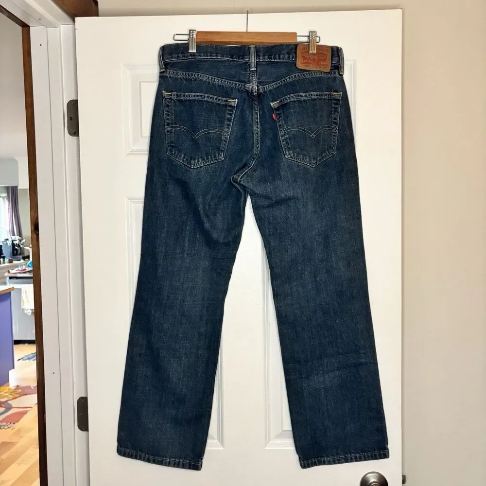 Levi's Men's Straight Jeans in Dark Wash Blue